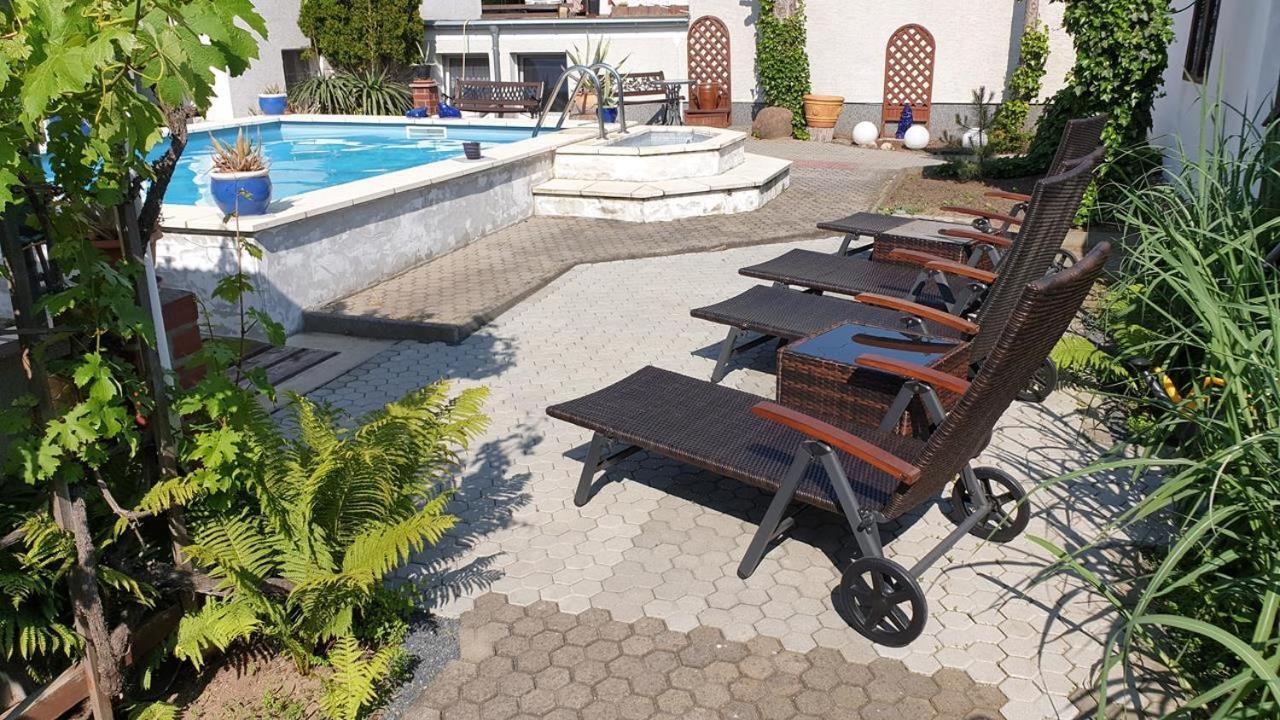 Pension Muench "Am Anger" Neuseusslitz Dış mekan fotoğraf