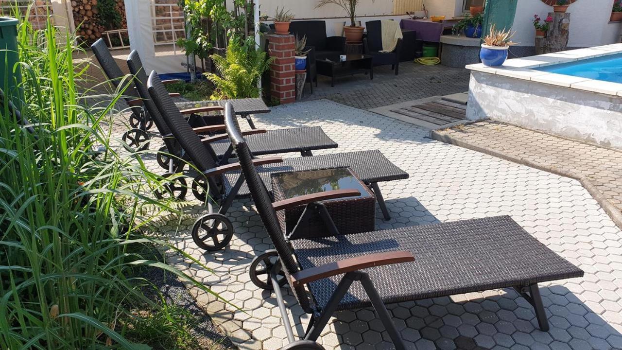 Pension Muench "Am Anger" Neuseusslitz Dış mekan fotoğraf